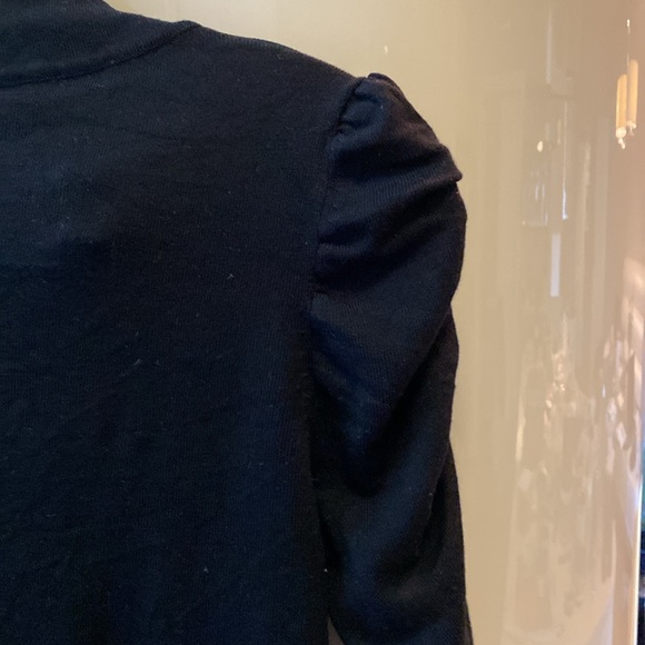 Shrug - Picture 4 of 5